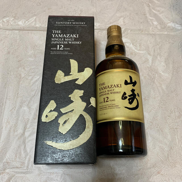 食品/飲料/酒サントリー山崎12年、新品未使用、黒箱入り