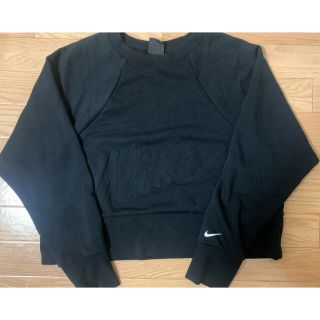 ナイキ(NIKE)の【NIKE】トレーナー　ショート丈　美品(トレーナー/スウェット)