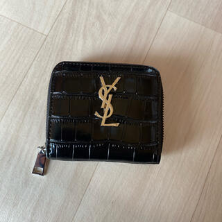 イヴサンローランボーテ(Yves Saint Laurent Beaute)のミニウォレット(財布)
