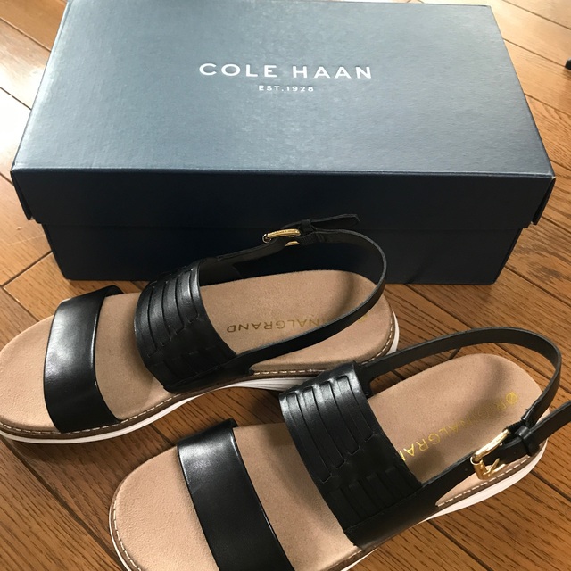 Cole Haan(コールハーン)の［新品］コールハーン　サンダル　オリジナルグランド レディースの靴/シューズ(サンダル)の商品写真