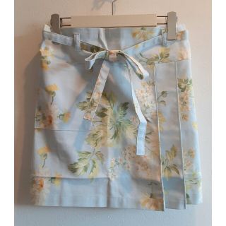 ローラアシュレイ(LAURA ASHLEY)のふくちゃん様ご専用　新品　ローラアシュレイ　カフェエプロン　(収納/キッチン雑貨)