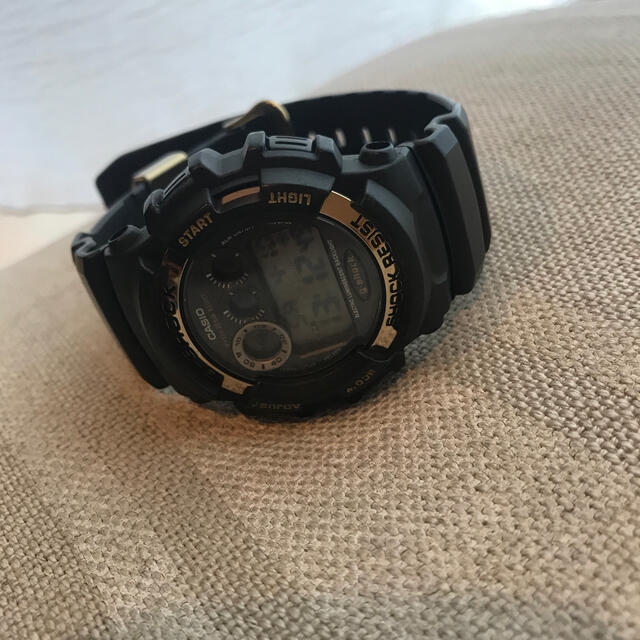 G-SHOCK(ジーショック)のG-SHOCK G-2700 G'MIX ブラック  メンズの時計(腕時計(デジタル))の商品写真