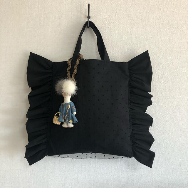 ハンドメイド　♡   フリルバッグ　フリフリトート   チュールバッグ