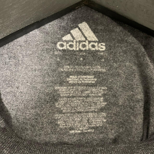 adidas(アディダス)のUSA古着 adidas アディダス Tシャツ オーバーサイズ 半袖 メンズのトップス(Tシャツ/カットソー(半袖/袖なし))の商品写真