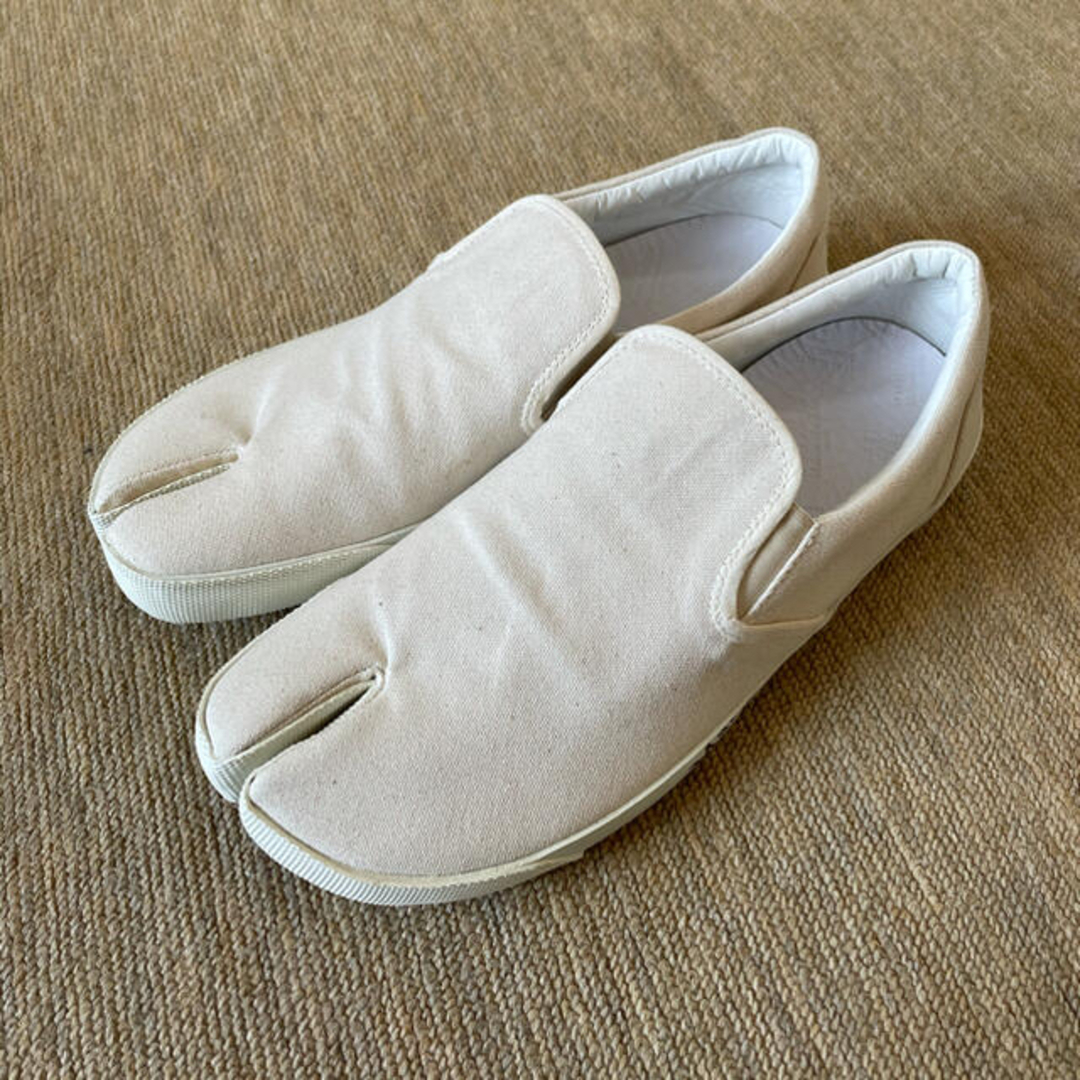 Maison Martin Margiela(マルタンマルジェラ)のMaison Margiela 19ss Tabi　スリッポン メンズの靴/シューズ(スリッポン/モカシン)の商品写真