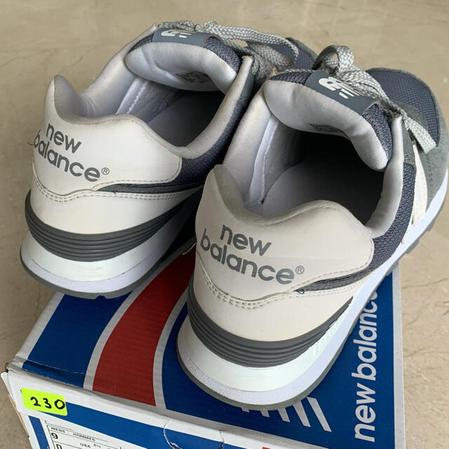 New Balance(ニューバランス)のNEW BALANCE ML574CNC グレー 27cm/US9 /箱付き メンズの靴/シューズ(スニーカー)の商品写真