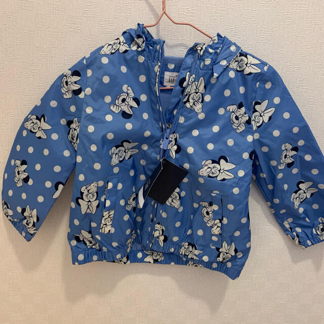 babyGAP(ベビーギャップ)の新品gapミニー アウター90 キッズ/ベビー/マタニティのキッズ服女の子用(90cm~)(ジャケット/上着)の商品写真