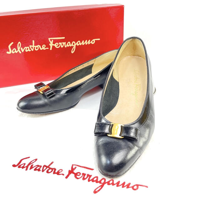 Salvatore Ferragamo(サルヴァトーレフェラガモ)の【良品】フェラガモ ヴァラ リボン フラットシューズ フラットパンプス レザー レディースの靴/シューズ(ハイヒール/パンプス)の商品写真