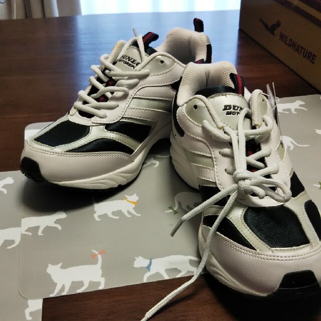 DUNLOP(ダンロップ)のダンロップスニーカー25.0 メンズの靴/シューズ(スニーカー)の商品写真