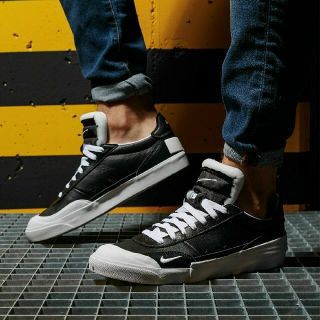 ナイキ レザースニーカー スニーカー メンズ の通販 0点以上 Nikeのメンズを買うならラクマ ナイキ レザースニーカー スニーカー メンズ の通販 0点以上 Nikeのメンズを買うならラクマ