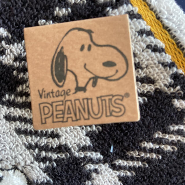 PEANUTS(ピーナッツ)のピーナッツ　タオルハンカチ レディースのファッション小物(ハンカチ)の商品写真