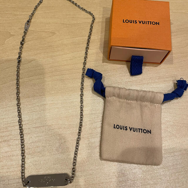 LOUIS VUITTON(ルイヴィトン)のLOUIS VUITTON ネックレス メンズのアクセサリー(ネックレス)の商品写真