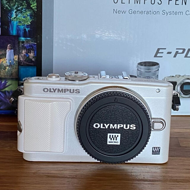 OLYMPUS E−PL6 E-PL6 ダブルズームキット WHITE デジタルカメラ クーポン最安価格