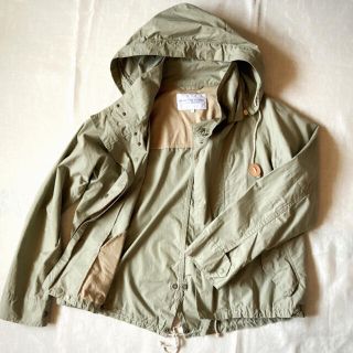 ビューティアンドユースユナイテッドアローズ(BEAUTY&YOUTH UNITED ARROWS)のビューティ&ユース　ユナイテッドアローズ　マウンテンパーカー　美品　カーキ　38(ブルゾン)