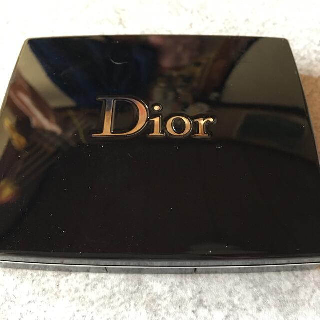 Dior(ディオール)のディオールDior　サンククルール　847 コスメ/美容のベースメイク/化粧品(アイシャドウ)の商品写真