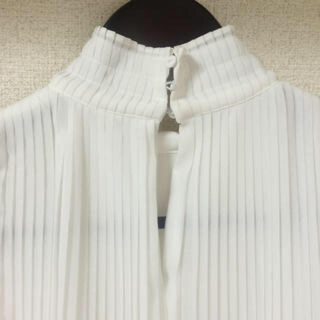 ZARA(ザラ)のZARA ハイネックノースリーブ レディースのトップス(カットソー(半袖/袖なし))の商品写真