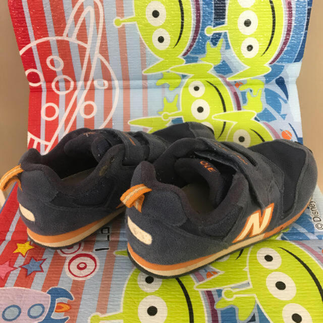 New Balance(ニューバランス)の⑤ ☆newbalance ニューバランス　シューズ　靴　中古　18.5cm キッズ/ベビー/マタニティのキッズ靴/シューズ(15cm~)(スニーカー)の商品写真