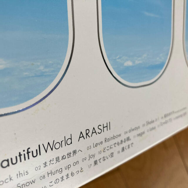 嵐(アラシ)の嵐　Beautiful World　JAL限定盤 エンタメ/ホビーのCD(ポップス/ロック(邦楽))の商品写真