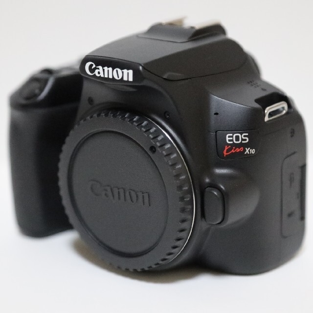 Canon EOS KISS X10