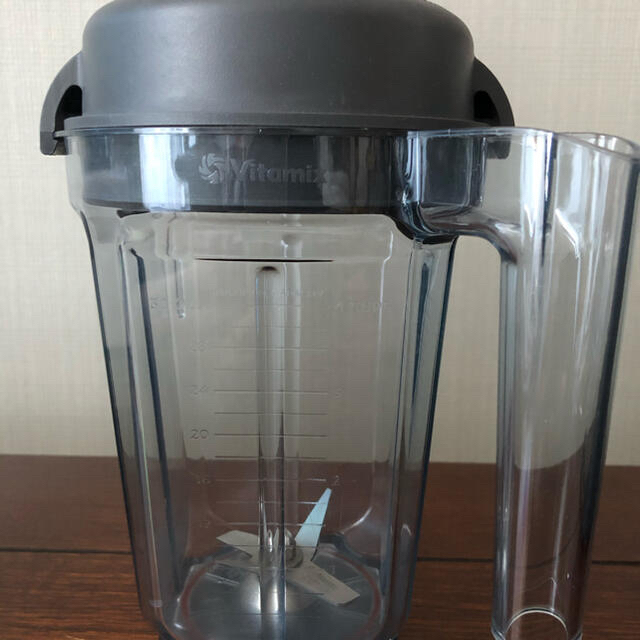 Vitamix(バイタミックス)のVitamix ドライコンテナ スマホ/家電/カメラの調理家電(ジューサー/ミキサー)の商品写真