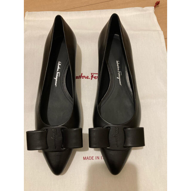 大人気新作 Salvatore Ferragamo - たた様 サルヴァトーレ フェラガモ