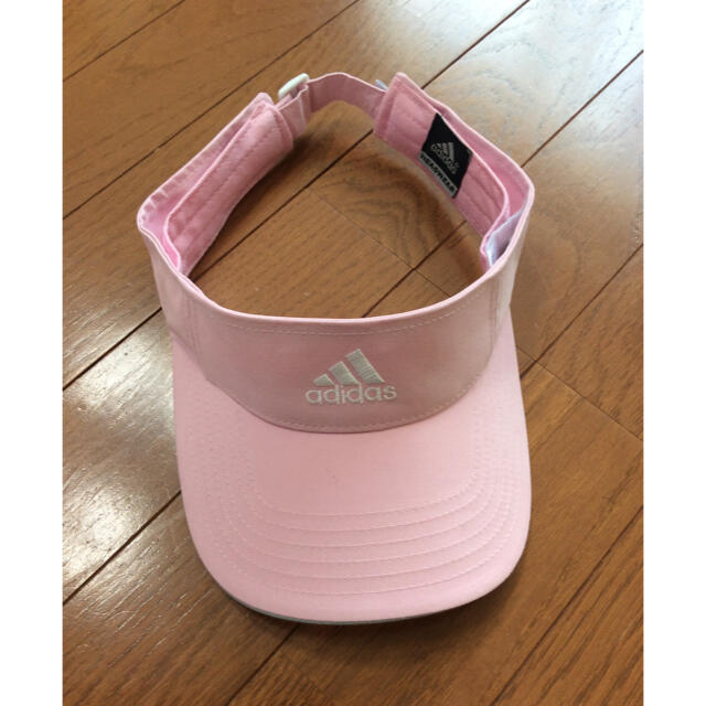 adidas(アディダス)のサンバイザー 帽子  アディダス adidas  ピンク色  フリーサイズ 美品 レディースの帽子(その他)の商品写真