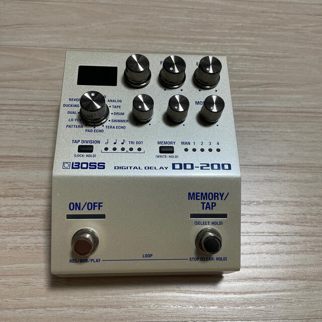 BOSS(ボス)のBoss DD-200 デジタルディレイ 中古美品 楽器のギター(エフェクター)の商品写真