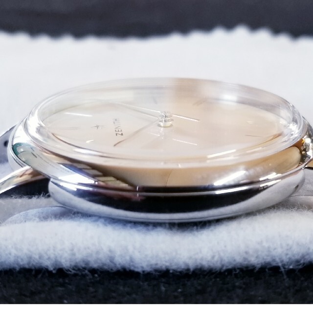 ZENITH(ゼニス)のゼニス（ZENITH）エリートクラシック 39mm メンズの時計(腕時計(アナログ))の商品写真