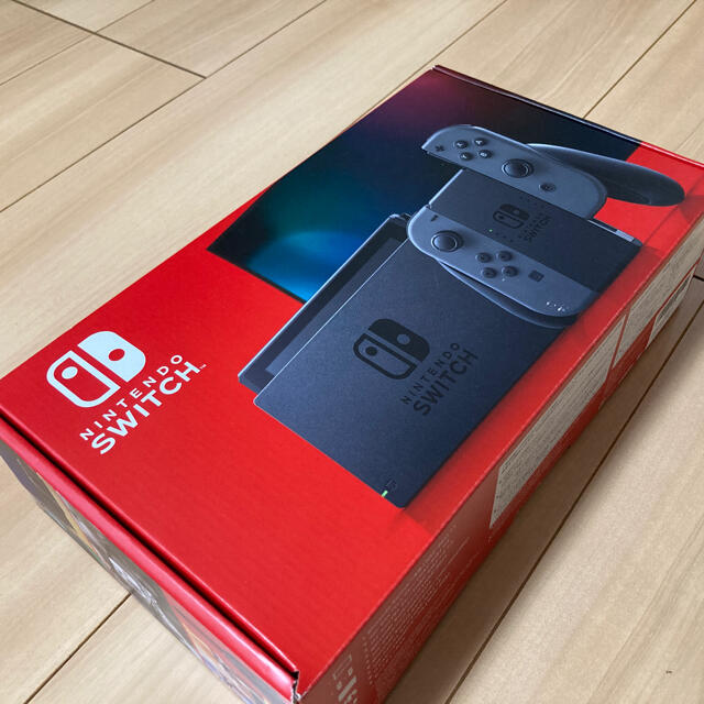 Nintendo Switch - 【中古】【新型】任天堂スイッチ【美品】の通販 by ...