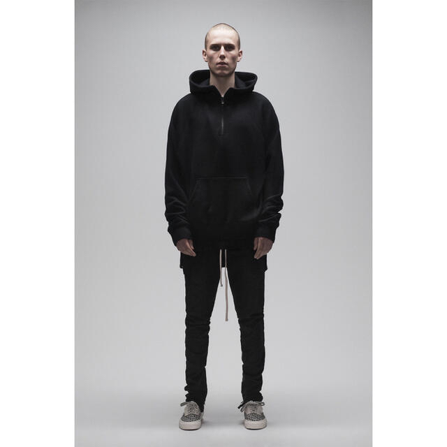 FEAR OF GOD FOG essentials サイドジップジョガーパンツ