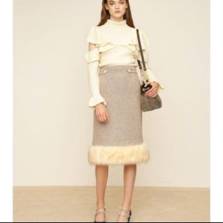 Lily brown ファースカート
