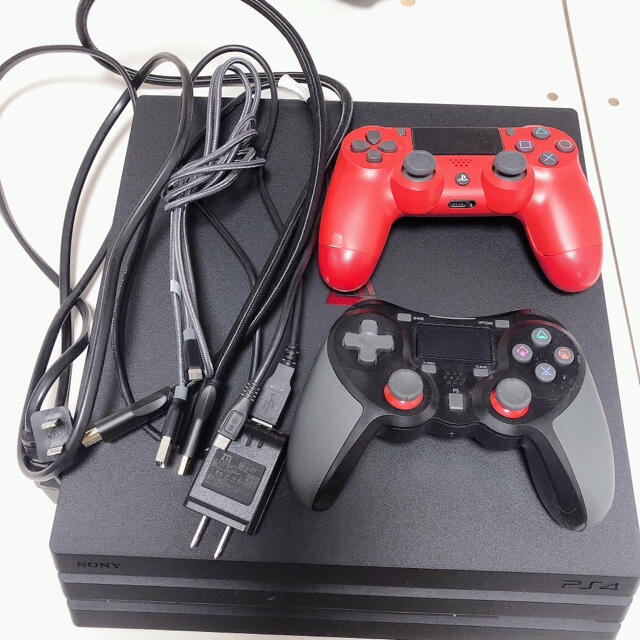 PlayStation4(プレイステーション4)の箱なし PS4 pro 本体 お値下げ交渉OK エンタメ/ホビーのゲームソフト/ゲーム機本体(家庭用ゲーム機本体)の商品写真