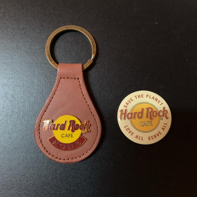 Hard Rock CAFE キーホルダー＆缶バッジ メンズのファッション小物(キーホルダー)の商品写真