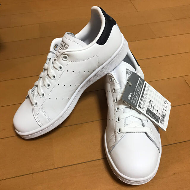 新品 23cm adidas アディダス STAN SMITH
