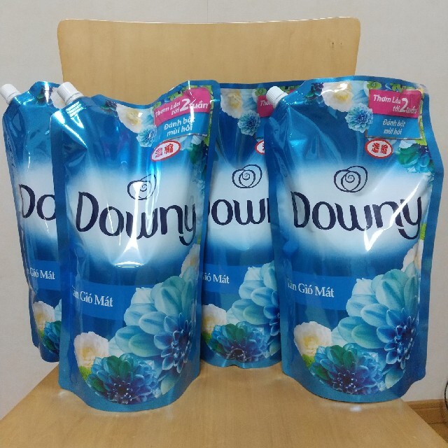 専用ですダウニー柔軟剤ウインドファブリック1.6L１袋ベトナムダウニーDowny | フリマアプリ ラクマ