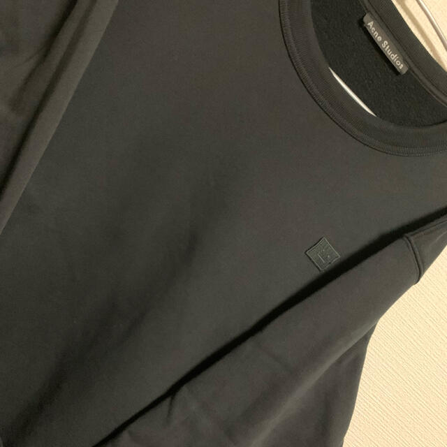 ACNE(アクネ)のレギュラーフィットスウェットシャツ ブラック メンズのトップス(スウェット)の商品写真
