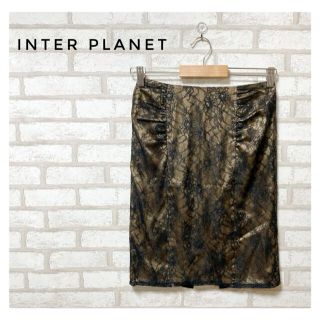 インタープラネット(INTERPLANET)のINTER PLANET レディース ひざ丈スカート M 花柄 黒 ベージュ(ひざ丈スカート)