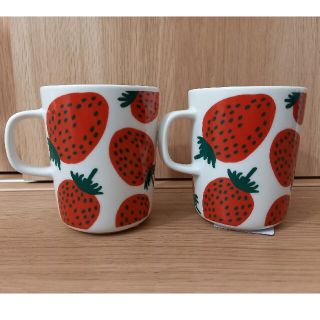 マリメッコ(marimekko)の成約　marimekko　MANSIKKA　マンシッカ　マグカップ(食器)