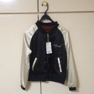 薄手のスタジャン(スタジャン)