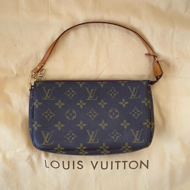 LOUIS VUITTON(ルイヴィトン)のルイヴィトン　アクセサリーポーチお値下げ☆最終価格です レディースのバッグ(ショルダーバッグ)の商品写真