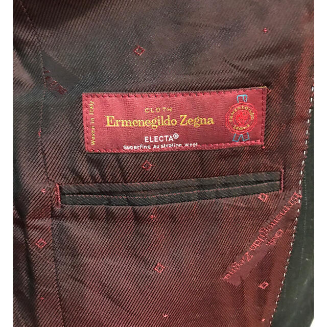 Ermenegildo Zegna(エルメネジルドゼニア)のゼニア　スーツ メンズのスーツ(セットアップ)の商品写真