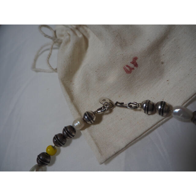 UNITED ARROWS(ユナイテッドアローズ)のur jewelry ユアジュエリー　パールネックレス　カラーストーン レディースのアクセサリー(ネックレス)の商品写真