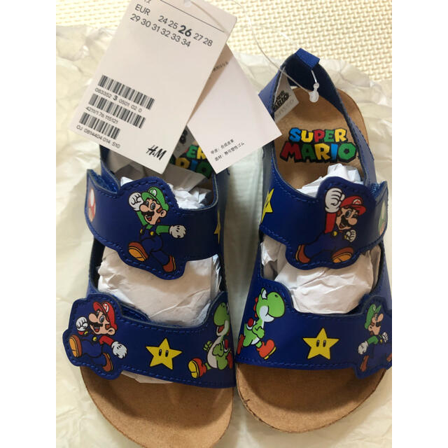 H&M(エイチアンドエム)のH&M ディテールサンダル　スーパーマリオ キッズ/ベビー/マタニティのキッズ靴/シューズ(15cm~)(サンダル)の商品写真