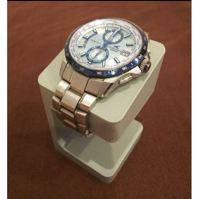 大好評！続々注文いただいてます♪【ハンドメイド】3Dプリンター 腕時計 スタンド メンズの時計(腕時計(アナログ))の商品写真