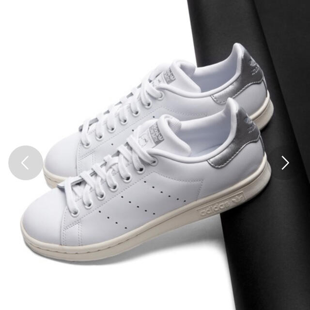 adidas(アディダス)のadidas Stan Smith シルバー 新品 スタンスミス メンズの靴/シューズ(スニーカー)の商品写真