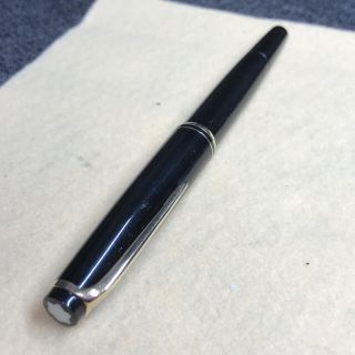 モンブラン(MONTBLANC)のモンブラン　型番22 1960年代万年筆(ペン/マーカー)