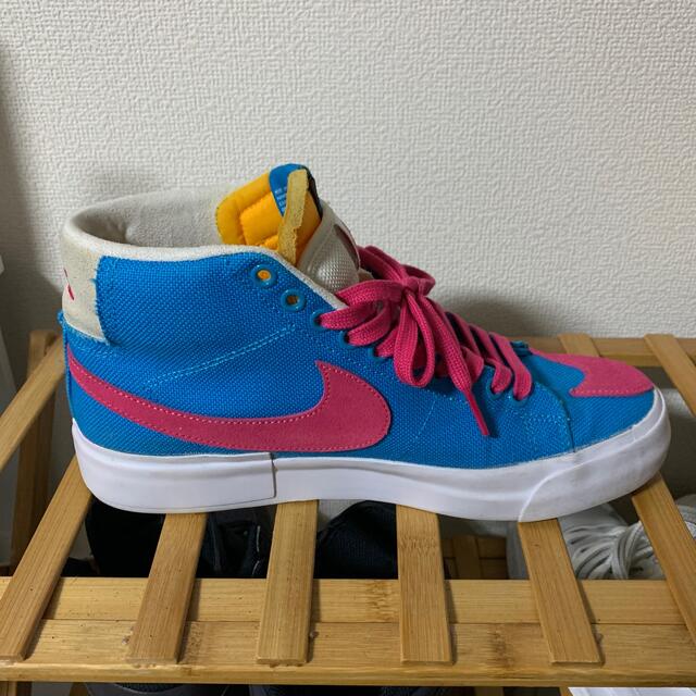 靴/シューズNIKE SB ZOOM BLAZER MID EDGE