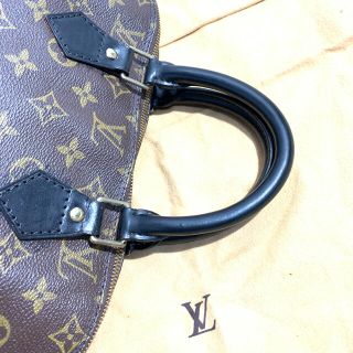 LOUIS VUITTON   ルイヴィトン アルマ ハンドバッグ モノグラム