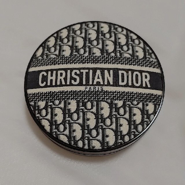 Dior クッションファンデーション