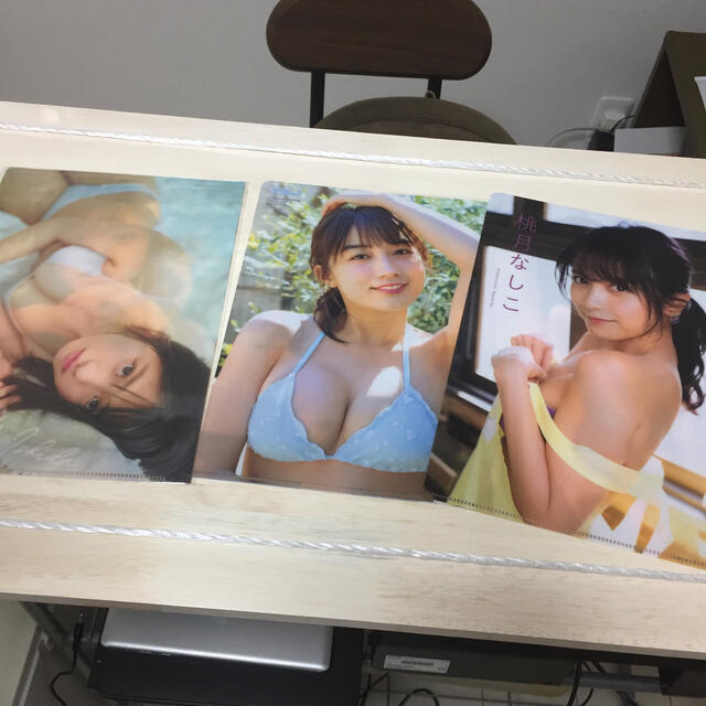 桃月なしこ＆黒木ひかり＆石田桃香 エンタメ/ホビーのタレントグッズ(アイドルグッズ)の商品写真